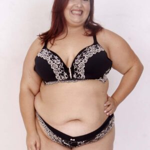 Conjunto com sutiã com Strass e Bodones e calcinha Comfort - Donna Dolce